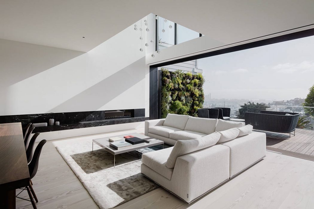 Hillside Property by Edmonds + Lee Architects - 1