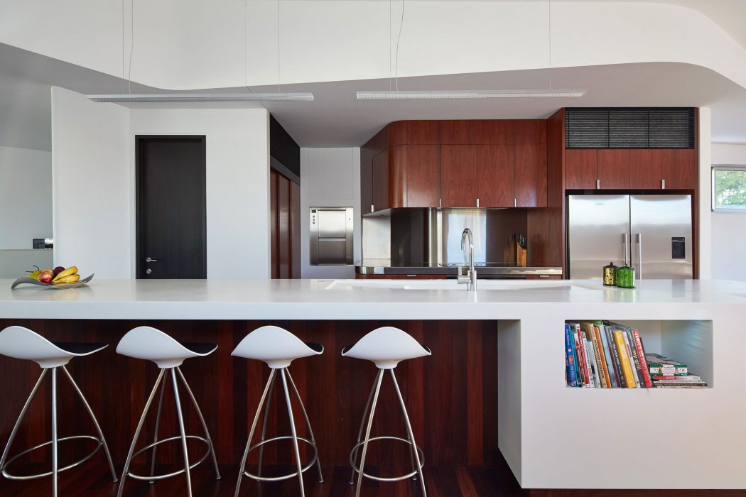 House in Mosman Bay IPH Architects