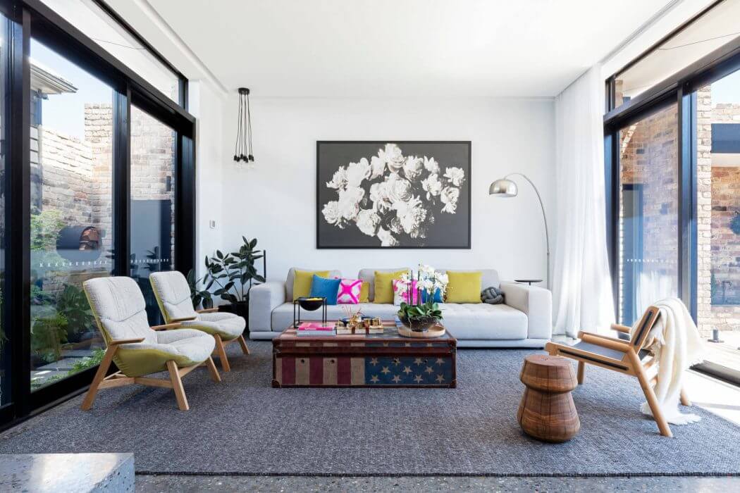 Bundaroo House by Tziallas Omeara Architecture