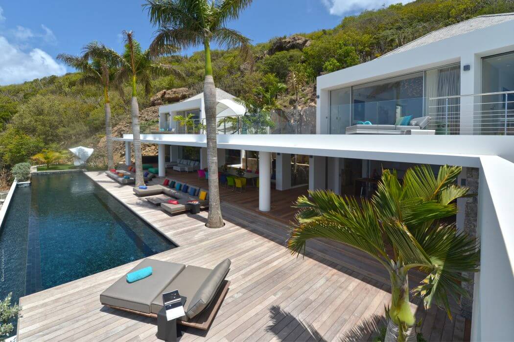 Villa Utopic by Erea and Architectonik