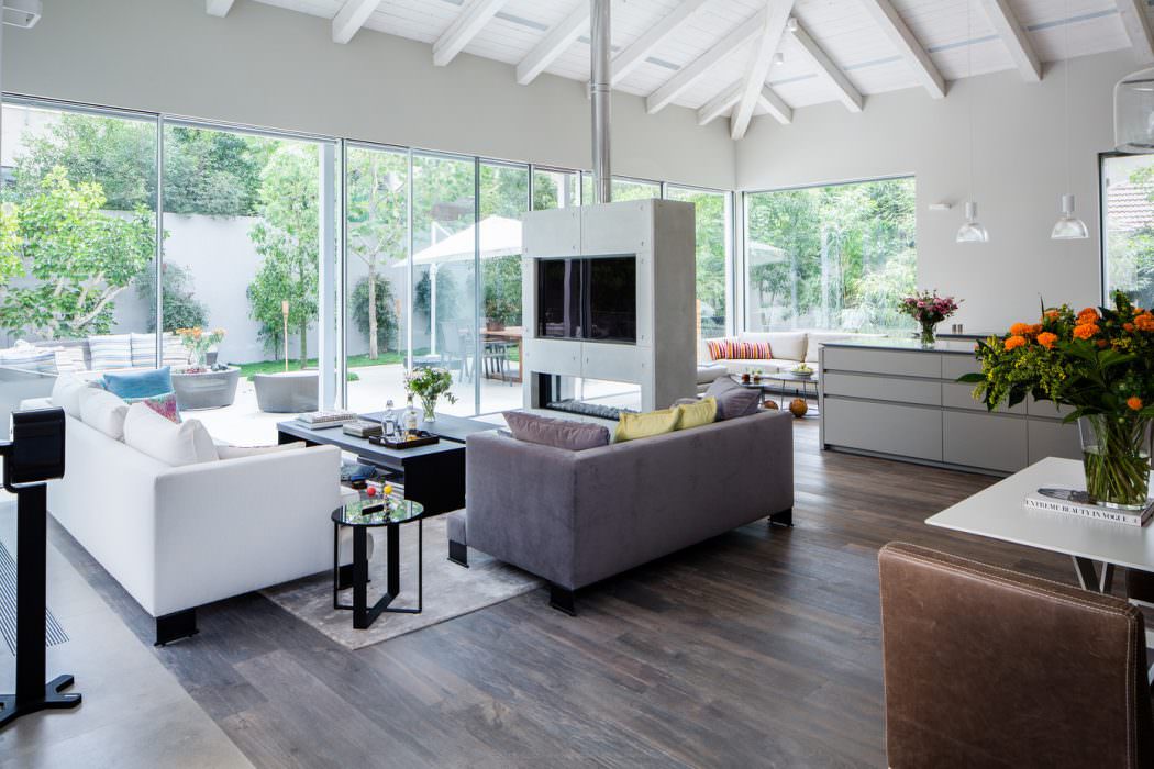 Private Residence by Joel Jospe Architects