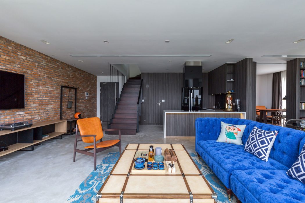 Ecopark Penthouse by ihouse