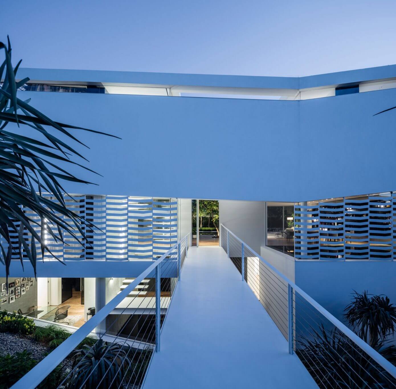 J House by Pitsou Kedem Architects