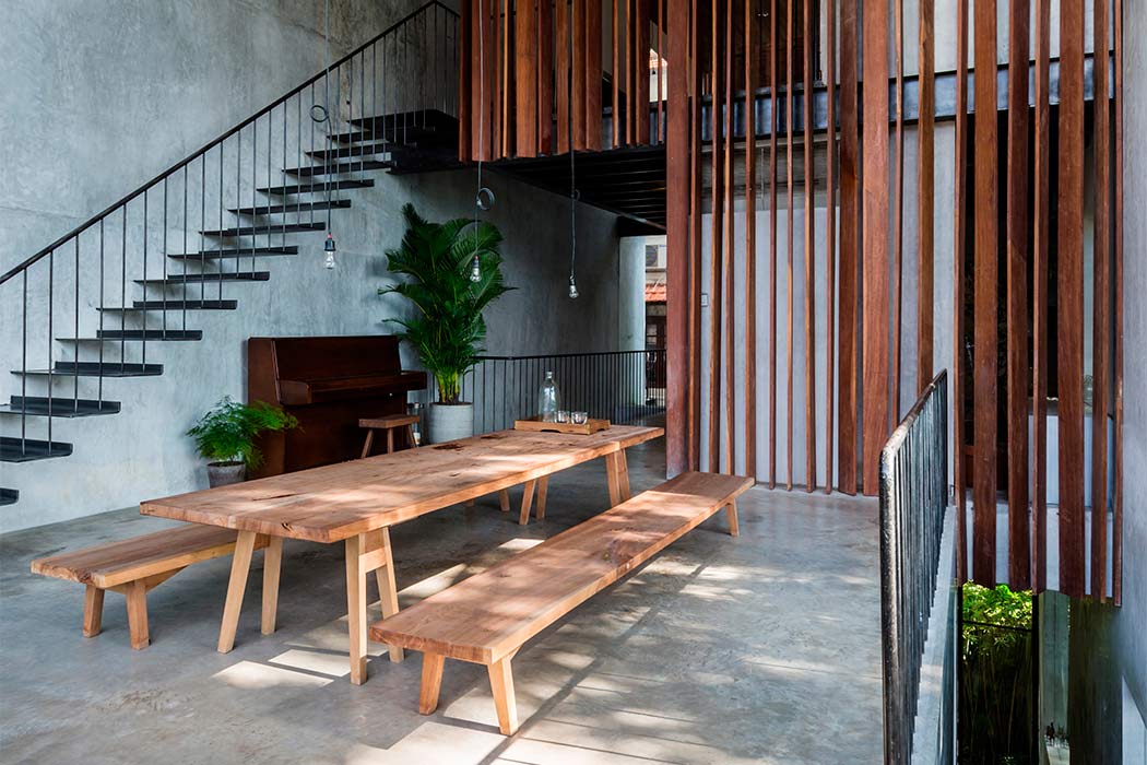 Thong House by Nishizawaarchitects