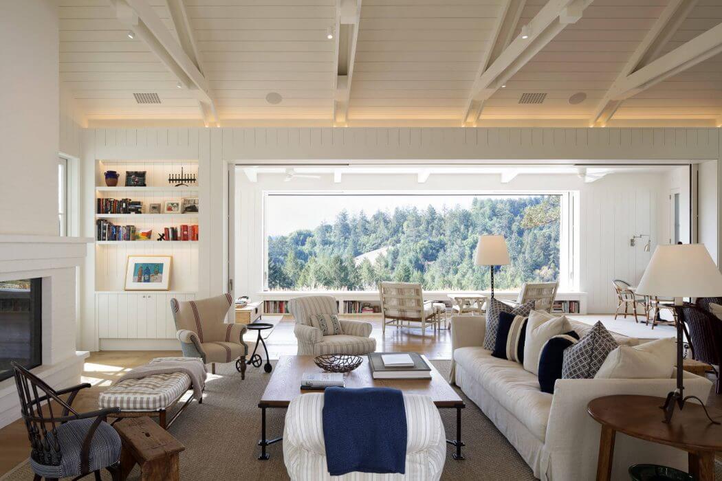 Farmhouse by Jim Murphy and Associates