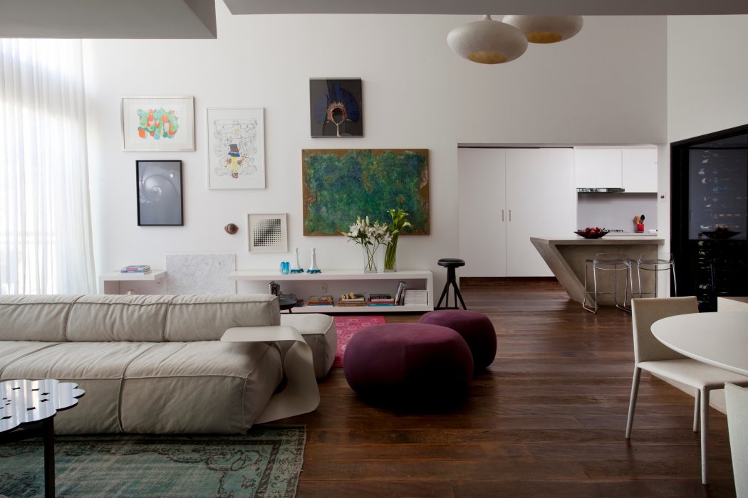 Campo Belo Apartment by Julliana Camargo