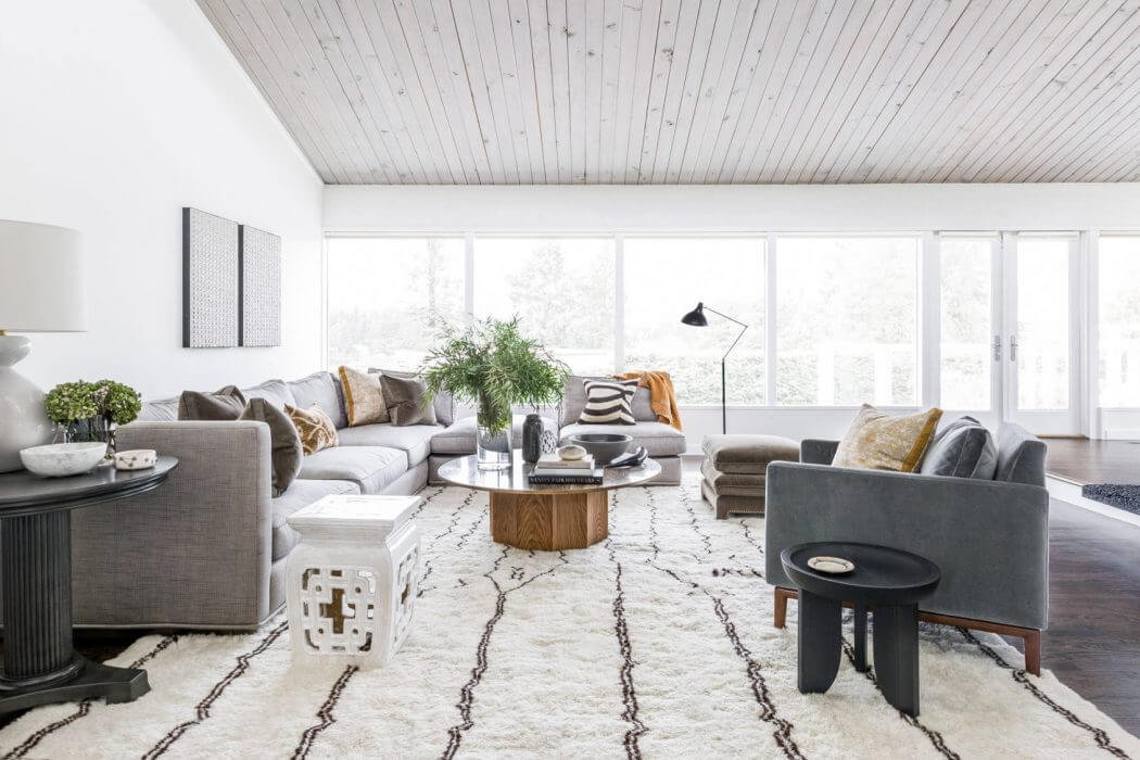 Yarrow Point Home by Brian Paquette Interiors