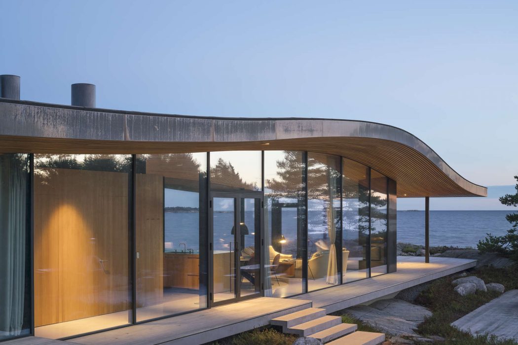 Summer House by Anttinen Oiva Architects
