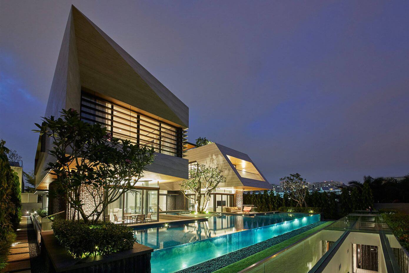 House in Singapore by JOW Architects