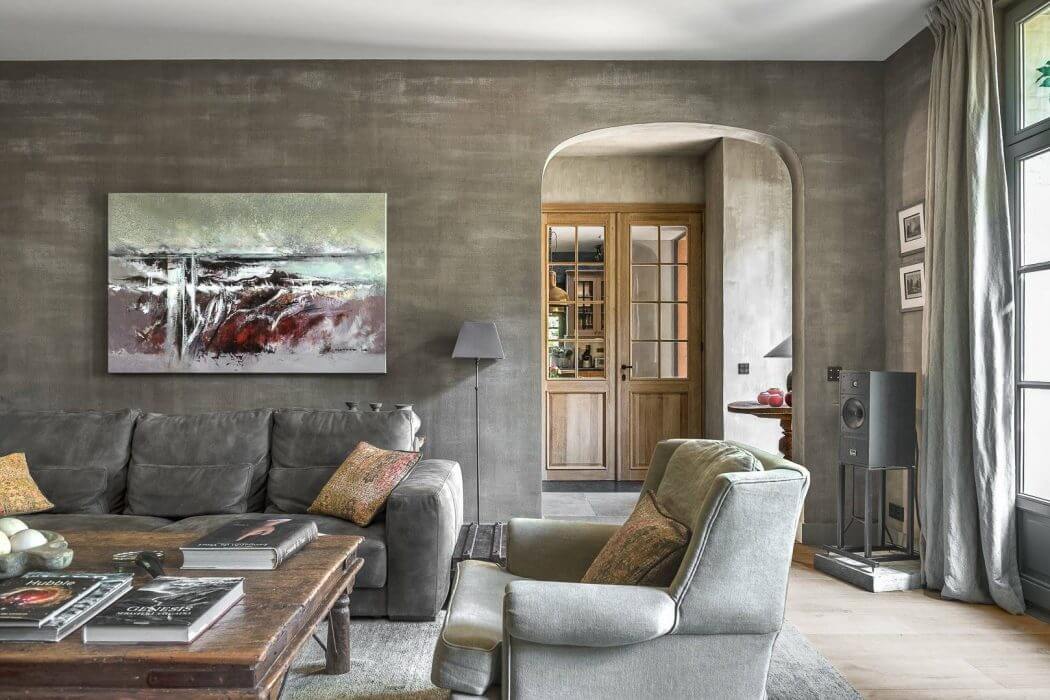 Home in Antwerp by Atelier Werner Fraters Décoration