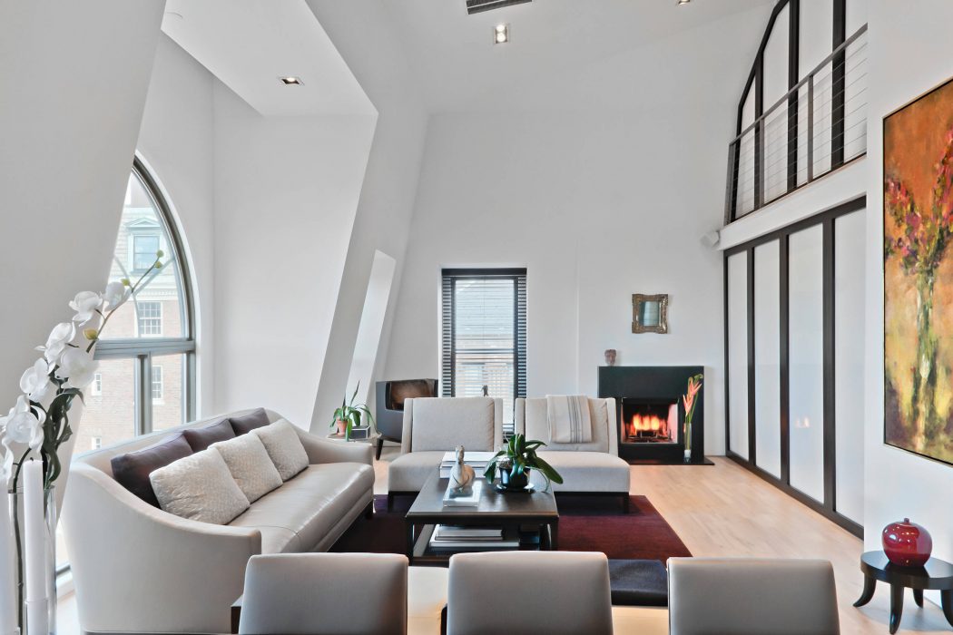 Apartment in Boston by Innovative Collaborations