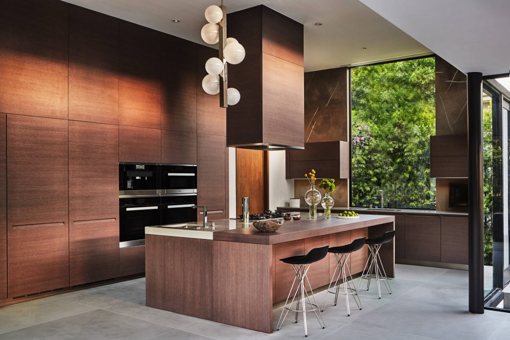 House in West Hollywood by BAR Design + Construction
