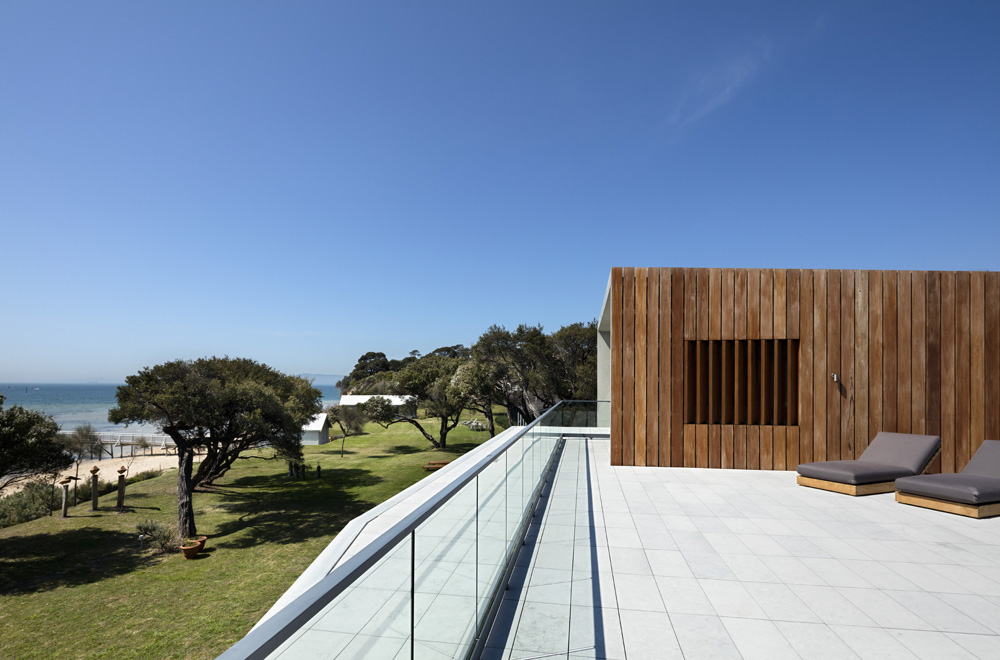Sorrento Beach House by AM Architecture