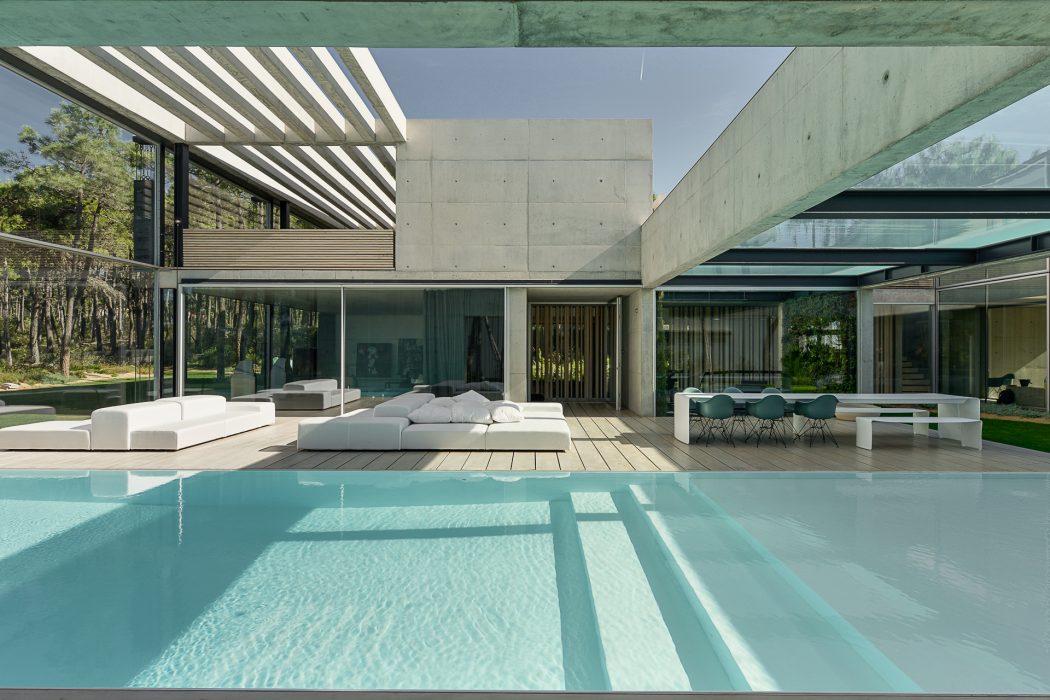 The Wall House by Guedes Cruz Architects