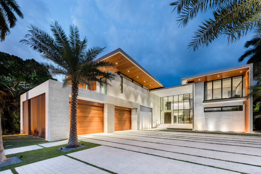 Banyan Tree Residence by Choeff Levy Fischman