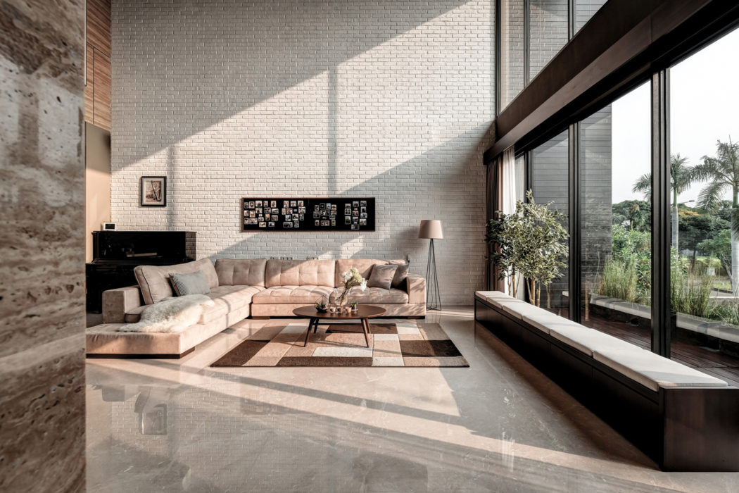 R+E House by DP+HS architects