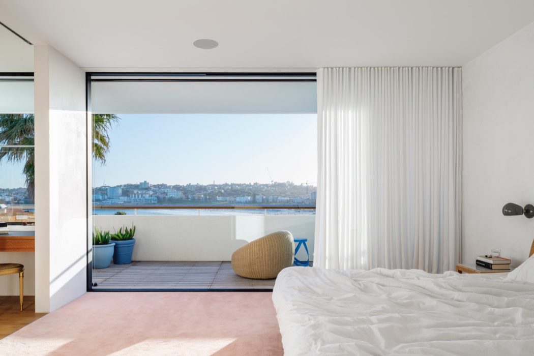 North Bondi II Residence by Tobias Partners