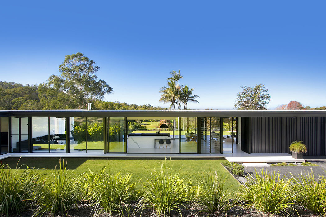 Glasshouse by Sarah Waller Architecture - 1
