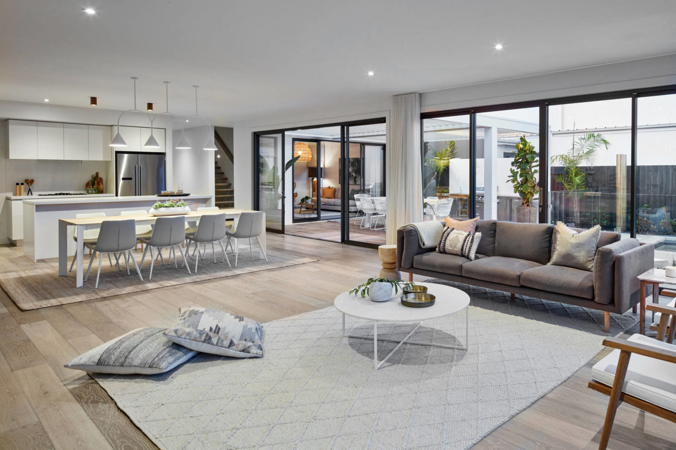 013batemanresidenceglenvillhomes HomeAdore