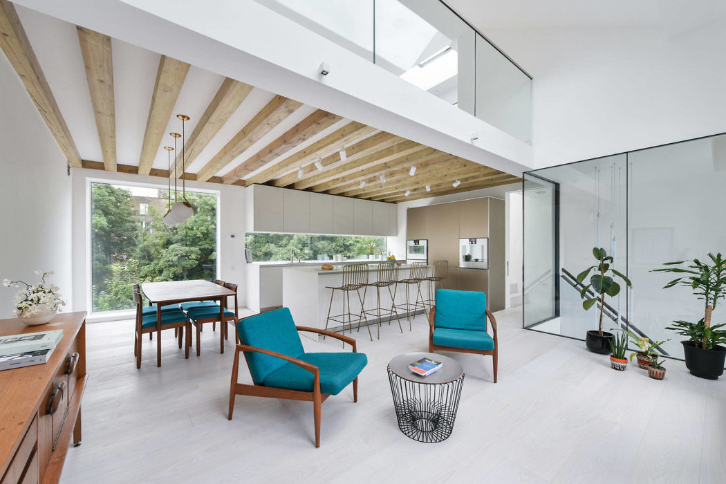 Mews House by Hogarth Architects