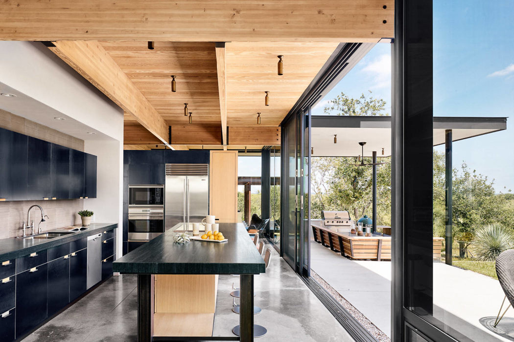 River Ranch by Michael Hsu Office of Architecture