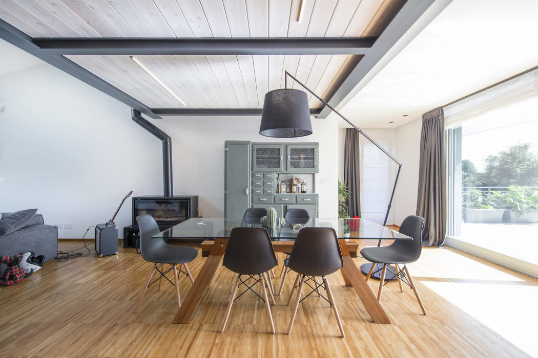 Loft in Italy by IDEeA Interior Design e Architettura