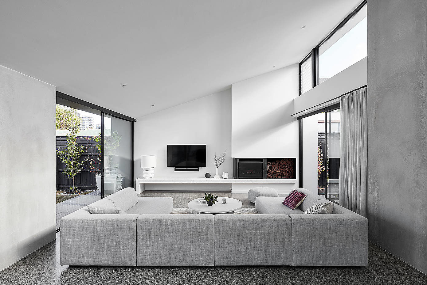 House in Melbourne by Tom Robertson Architects