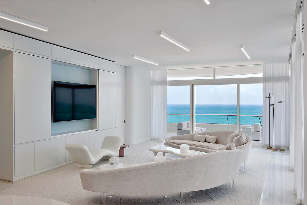 Condominium Renovation by SheltonMindel