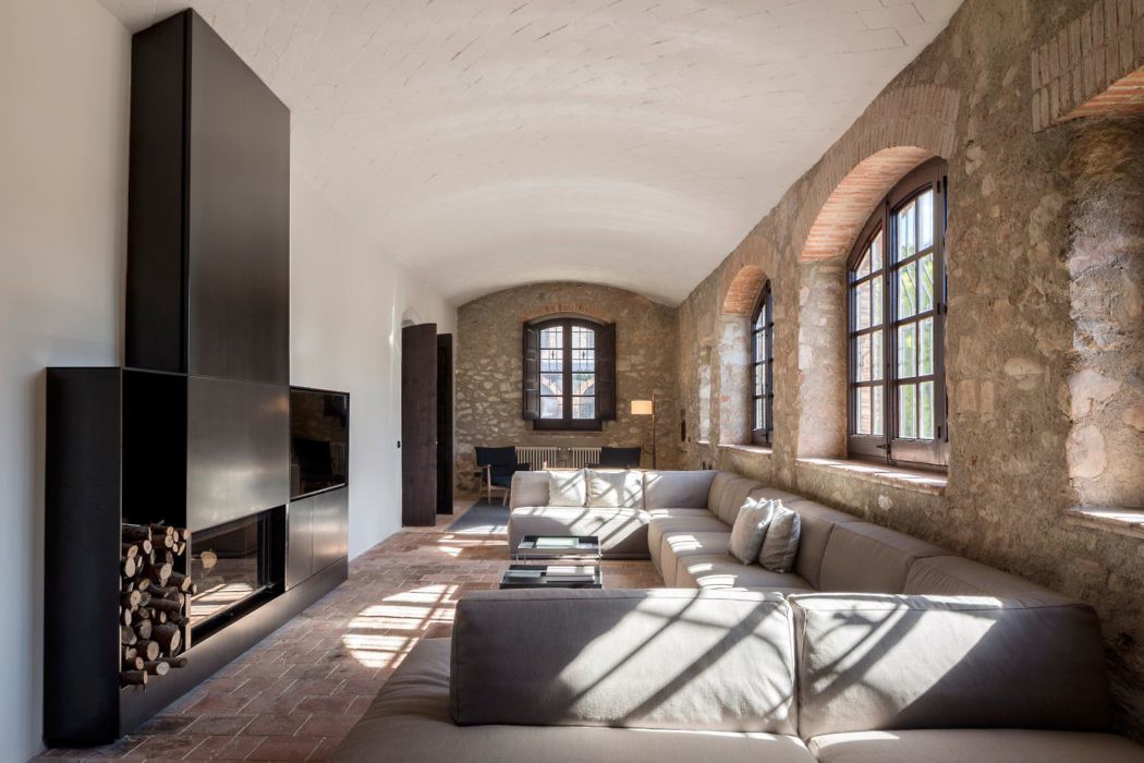 Sant Martí House by Francesc Rifé Studio