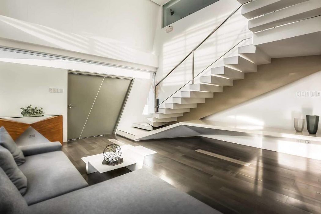 Line Graph House by Zubu Design Associates