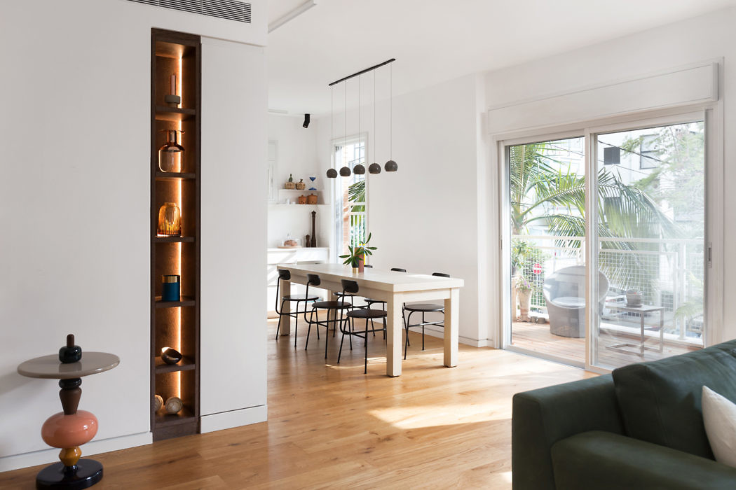 Apartment in Tel-Aviv by Bronstein Bracha Architecture & Design