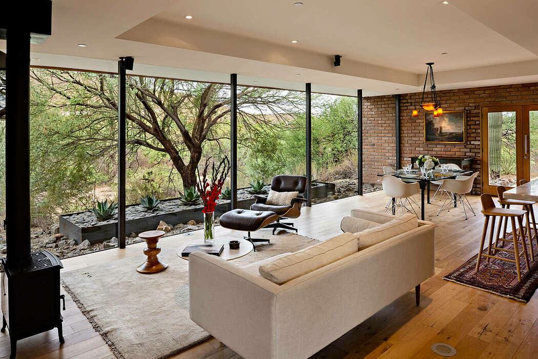 Midcentury House by Greey Pickett
