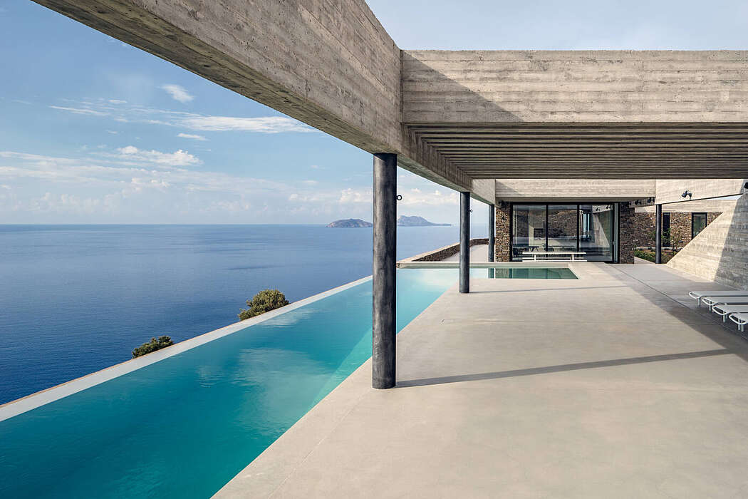 Ring House by Deca Architecture