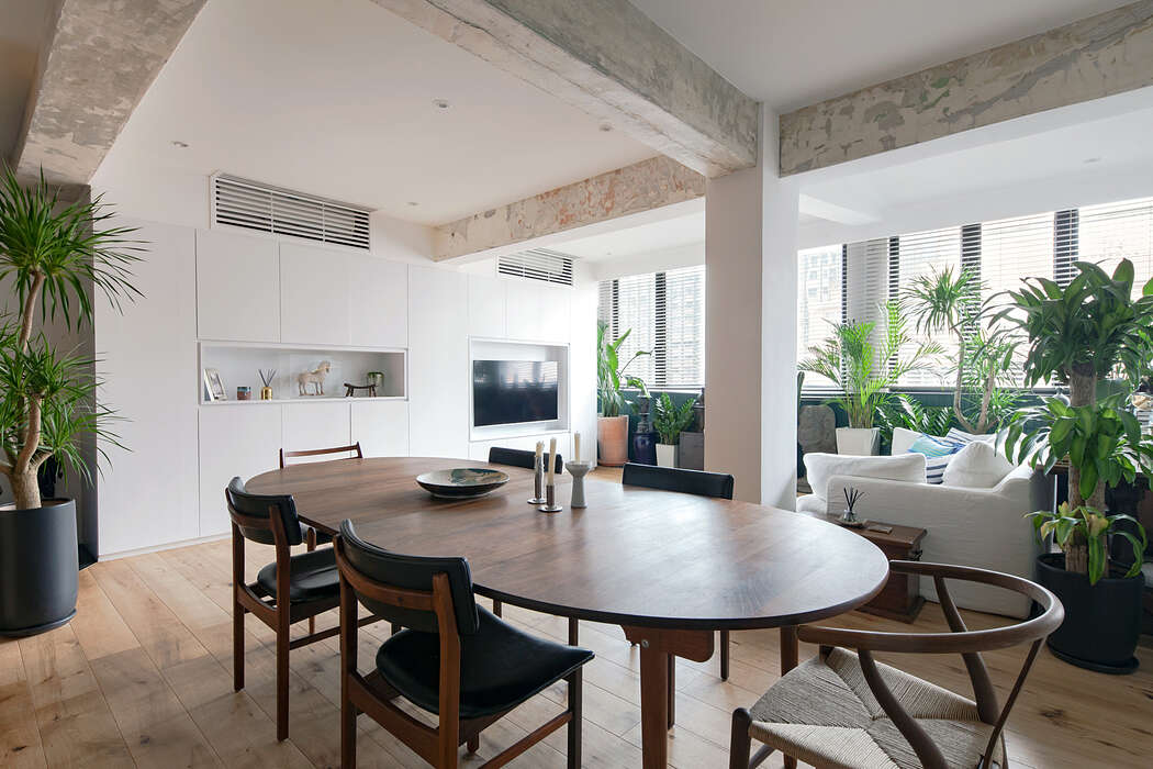 Quarry Bay Residence by Lim + Lu
