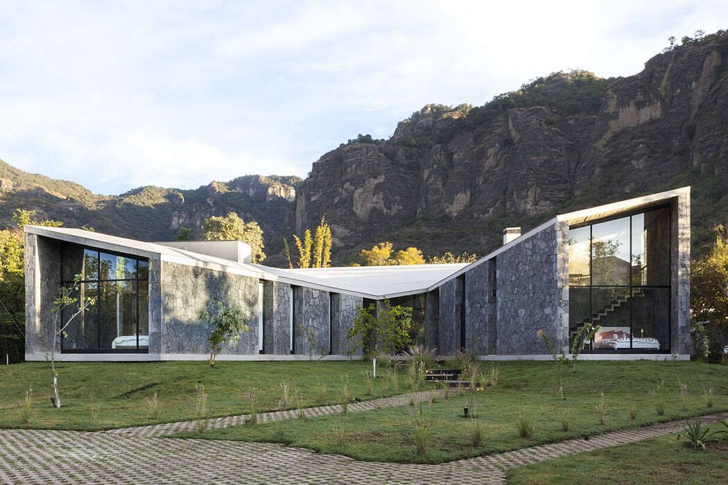 MA House by Cadaval & Solà-Morales