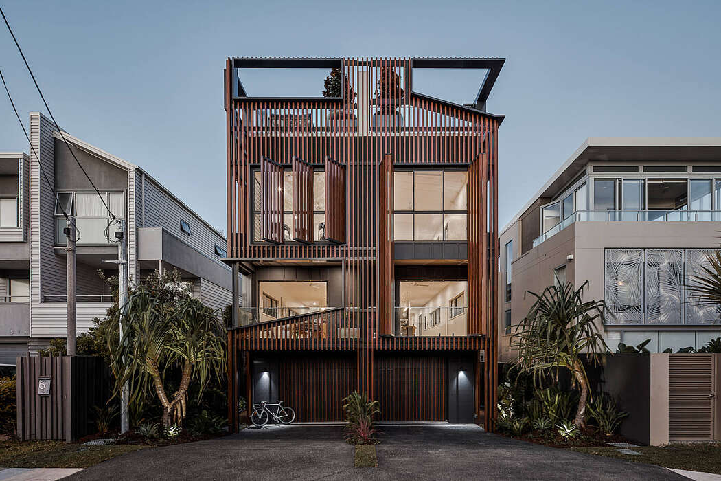 Gold Coast Home by Studio Workshop