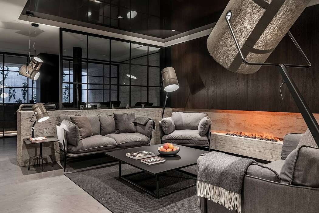 Apartment 7 by Stephan Marx and Nadine Bauer