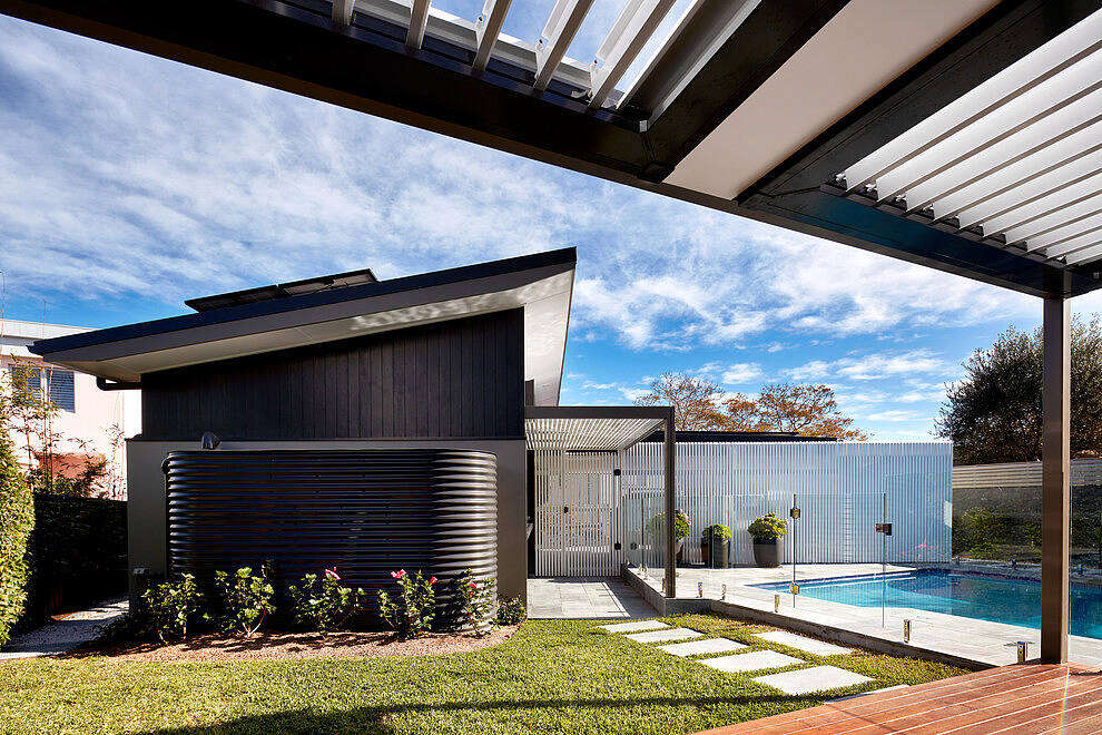 Balgowlah Heights 2 by Hobbs Jamieson Architecture