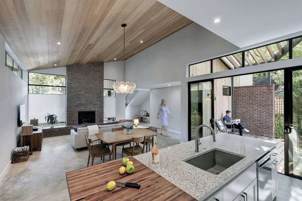 Hewn House by Matt Fajkus Architecture