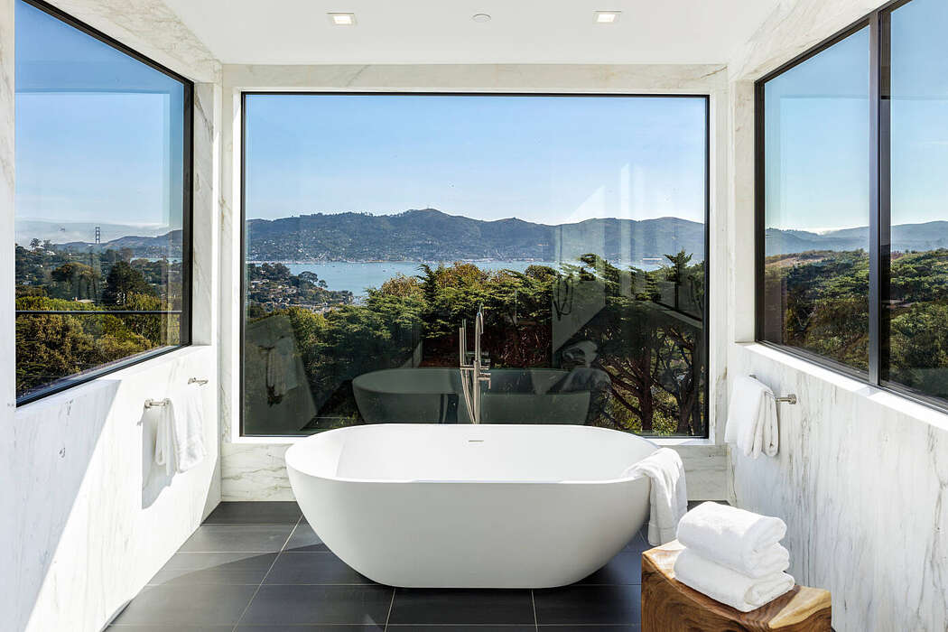 Mount Tiburon by Mark English Architects