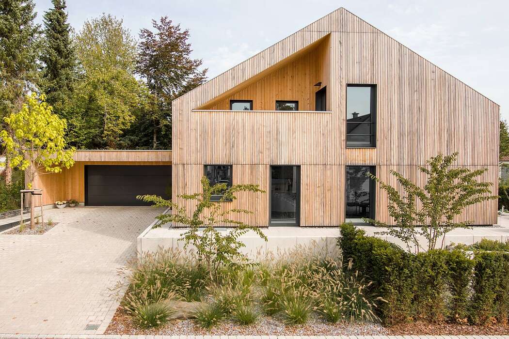 Kurpark House by Florian Zschoche