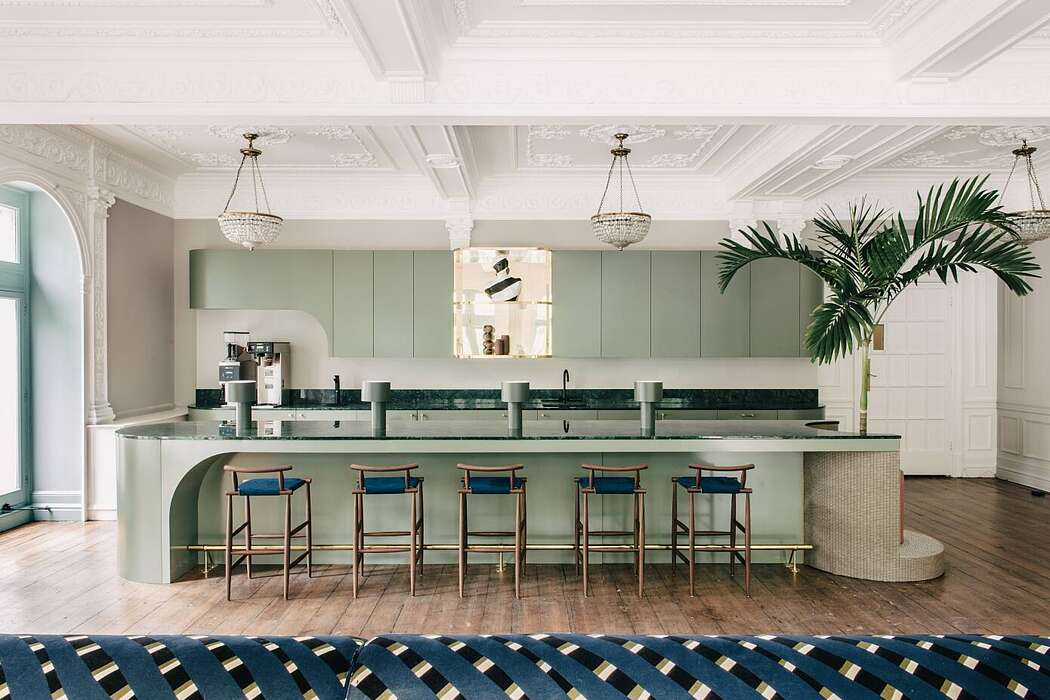 Huckletree by Sella Concept