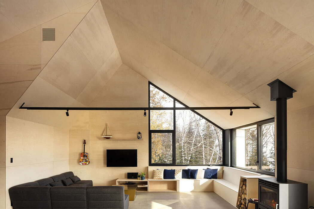 Cabin A by Bourgeois / Lechasseur Architectes