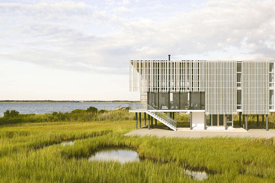 The Salt Box Residence by Parnagian Architects