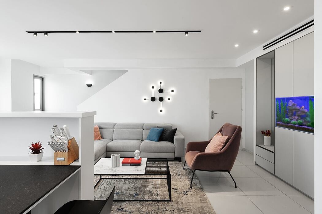 Penthouse in Tel Aviv by RAZ Interior Design