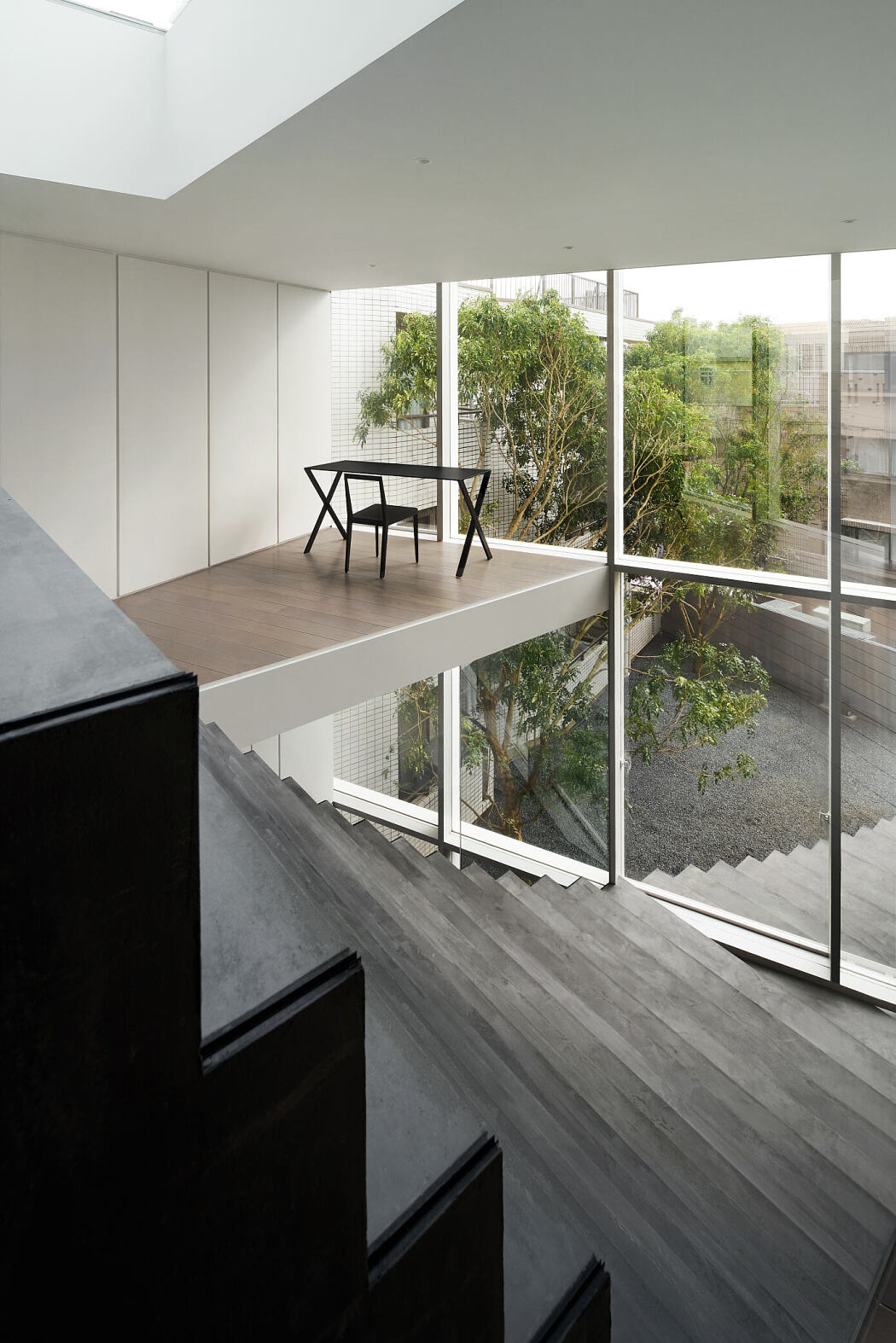 009-stairway-house-nendo-1050x1574.jpg