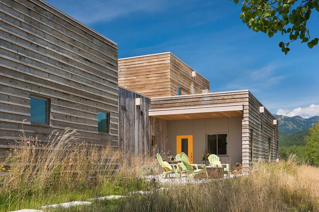 Montana Modern House by Cameron MacAllister