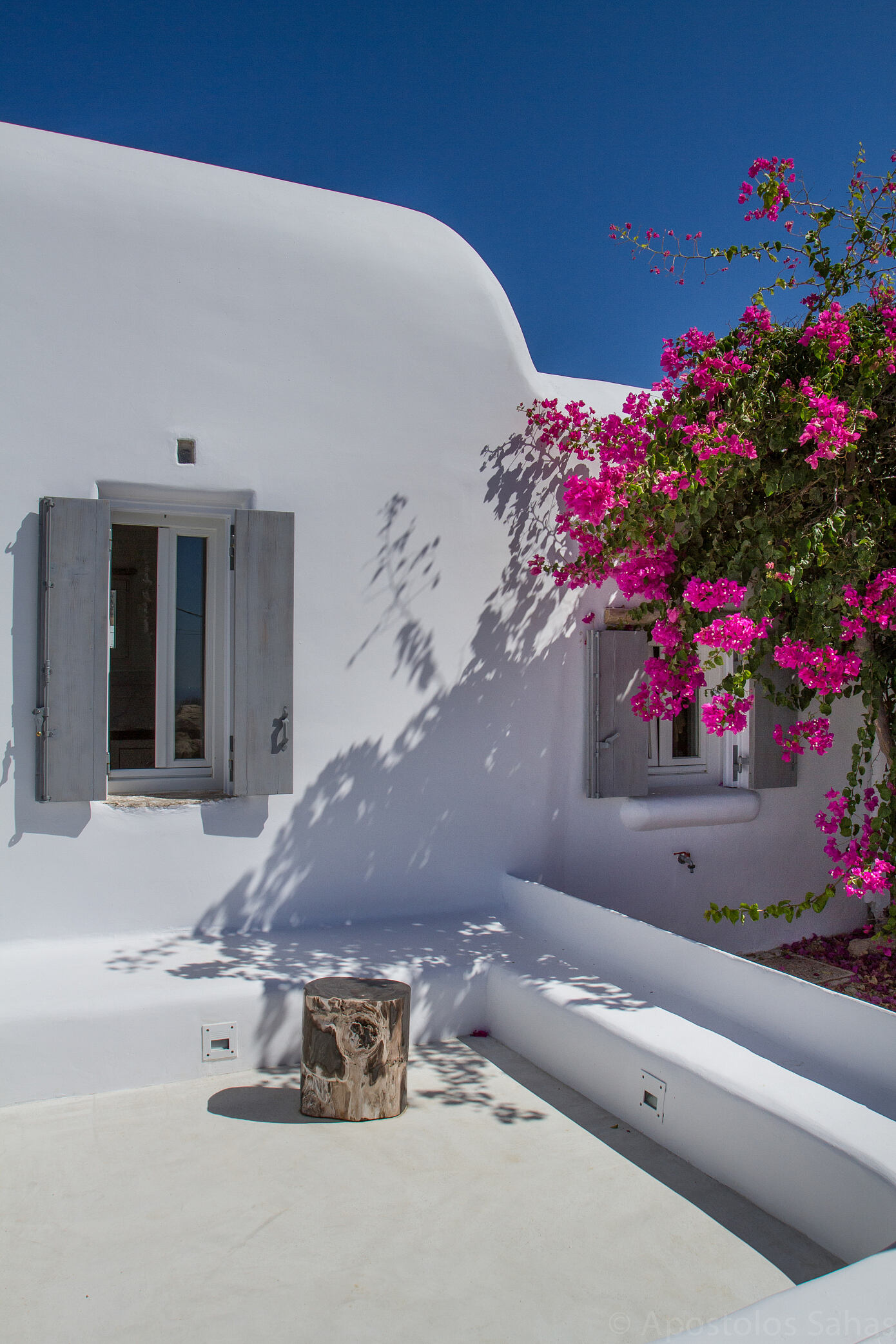 Villa Iona by Mykonos Architects
