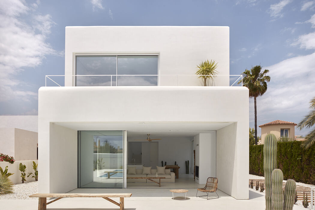 Carmen House by Carles Faus Arquitectura