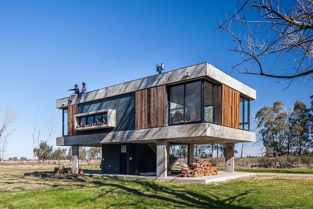 Casa Uribe by Estudio SSARQ